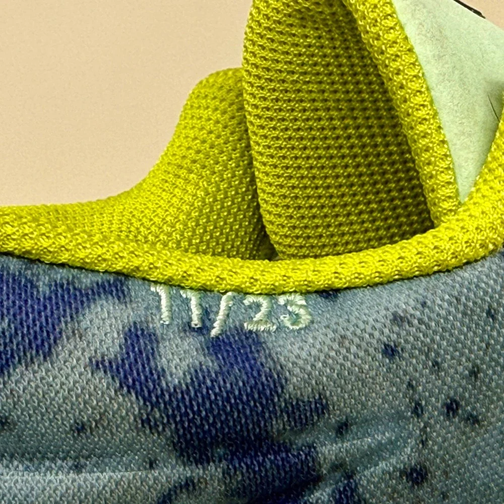 Nike Kyrie Flytrap 4 Mens Sz 8 - 8 1/2 Basketball Shoes Blue Green CT1972-400